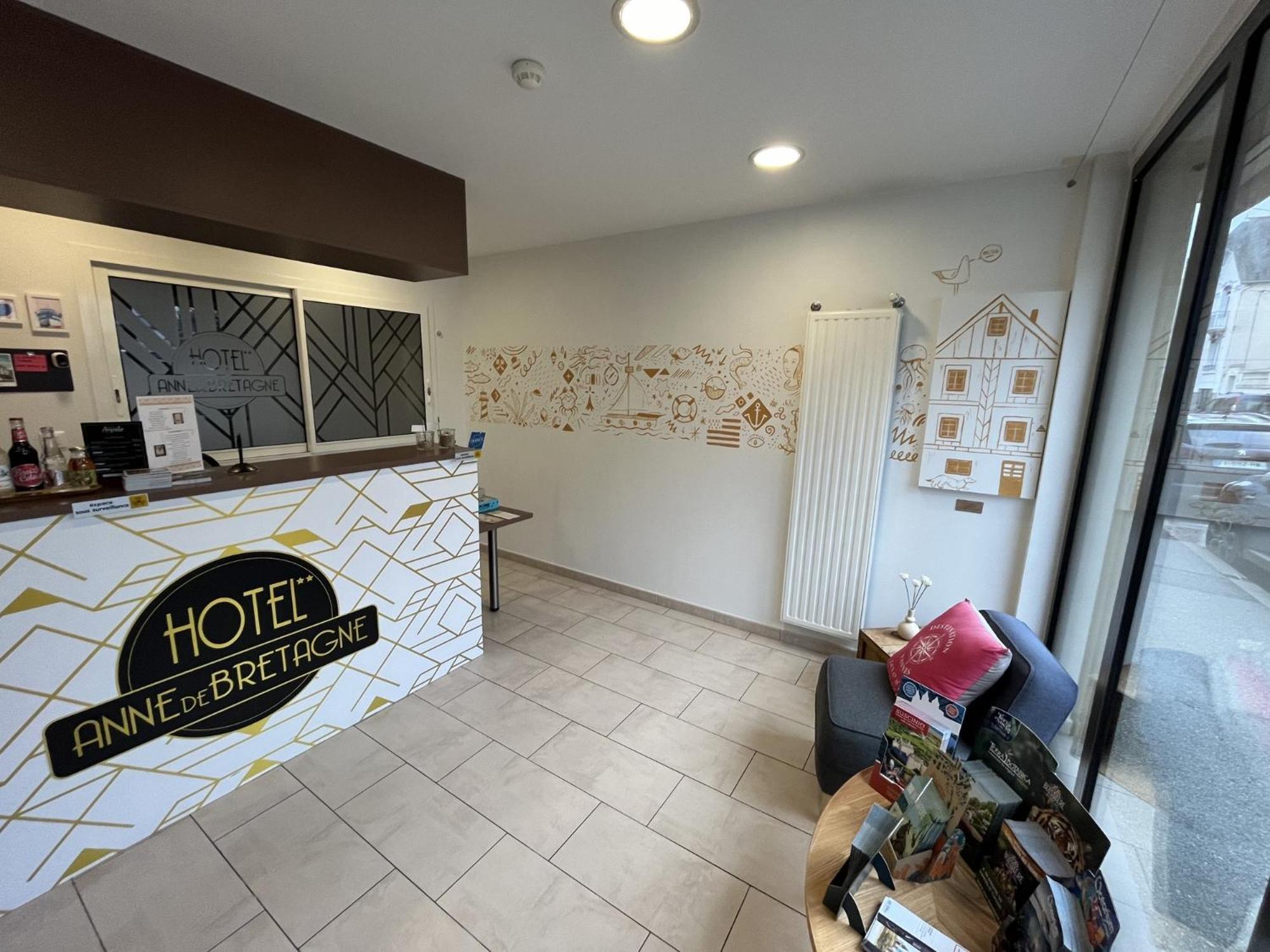 Anne De Bretagne Hotel วานส์ ภายนอก รูปภาพ