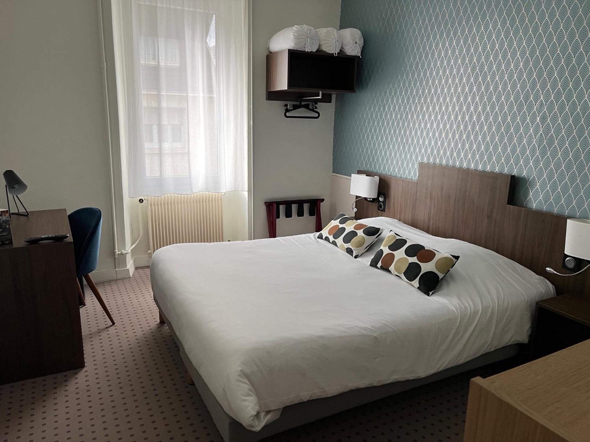 Anne De Bretagne Hotel วานส์ ภายนอก รูปภาพ