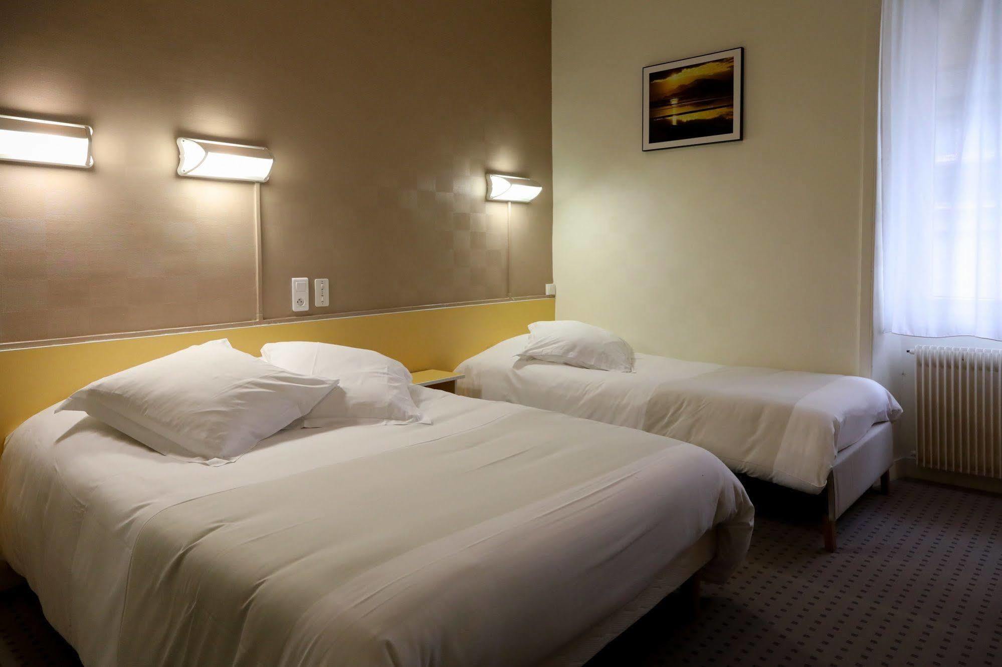 Anne De Bretagne Hotel วานส์ ภายนอก รูปภาพ