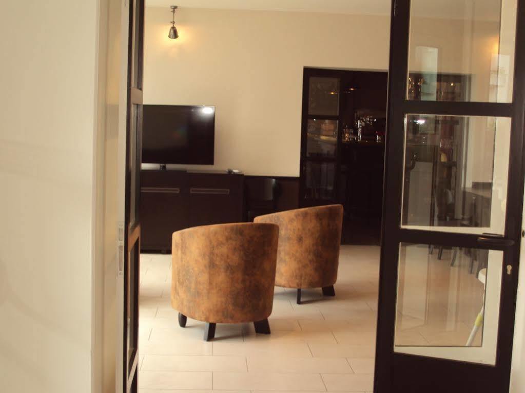 Anne De Bretagne Hotel วานส์ ภายนอก รูปภาพ